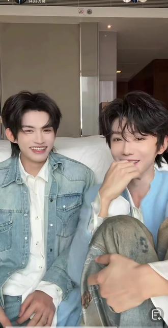 我怎么听普普说的,我把咖啡弄撒了那一段他先说了一个老字,🤩🤩🤩#云熠星河