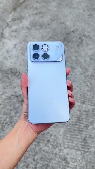 荣耀win新机上手啦!(贴的是铁布衫的钢化膜)#荣耀手机 #荣耀win #数码科技 #钢化膜 #游戏手机