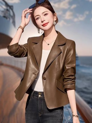 #皮衣外套女 #高级感穿搭 #气质女神范儿 #外套穿搭 #减龄气质