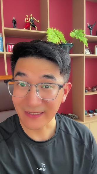 从2小时33分到3小时20分:那个跑得最快的妈妈,这次只想“慢一点”#焦安静 #焦安静马拉松 #焦安静跑步袜 #马拉松 #马拉松比赛