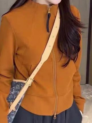 今年立领拉链卫衣开衫外套女2025秋冬新款洋气百搭上衣 #卫衣#开衫 #上衣#女装