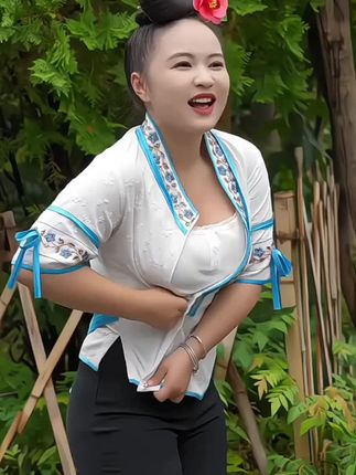 #创作者创作中心 #农村美食 #土蜂蜜 #户外美食 #好物推荐🔥