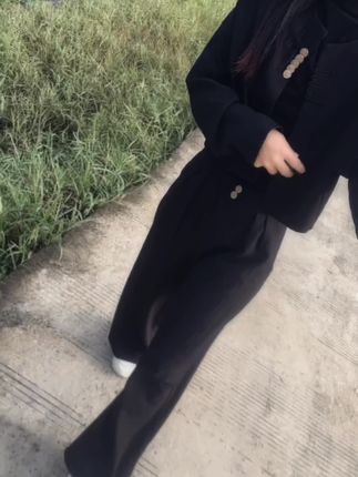 女人们记住了,选男人没有别的,就选心疼你的,再有钱再帅,再有能力,要是不疼你,一点用都没有”#今日穿搭 #秋季新款