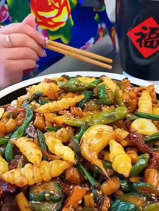 八宝菜来大活动了,这个价到手三斤三大袋#开袋即食,配个米饭喝个粥夹个馒头都好吃