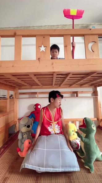 儿童糖果视频,小孩子爱看的视频,小朋友宝宝爱看的搞笑视频,小孩子爱看的视频,儿童0-3岁动画片,3到6岁儿童搞笑视频,小孩子爱看的小视频,儿童爱看的小视频,儿童益智早教视频,三岁小孩看的视频,小宝宝可爱的视频,小娃娃喜欢看的视频,3到6岁儿童益智早教动画 #亲子互动游戏 #小孩子玩耍视频 #亲子互动游戏 #3到6岁萌娃爆笑视频 #1到3岁儿童搞笑视频 #宝 宝
宝爱看的儿童视频