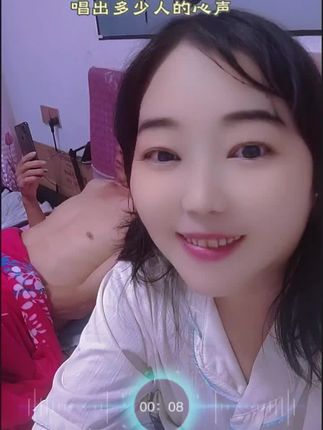 酒那么浓,心那么空,那么那么爱你也没有用,情那么真,爱那么痛,那么那么想你,可是你也不懂,世界这么大遇见你不容易