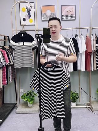 天热了给老公来件透气轻薄时尚百搭圆领条纹短袖T恤吧#男装搭配 #男士短袖