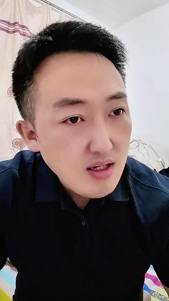 《因果到底等不等于因为所以》 #别人转发我视频上千万播放量,我自己发为啥没人看#保勇的农村生活 #保勇先生烤冷面 #不吃打死你 #四孩子烤冷面