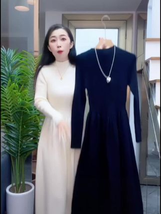 微道衣足加厚加密2025秋冬毛衣裙显瘦赫本风半高领打底针织连衣裙#秋冬毛裙 #针织连衣裙 @DOU+小助手