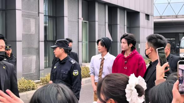 啊啊啊啊 你们终于来到了我的城市#路透 #云旗 #郝熠然