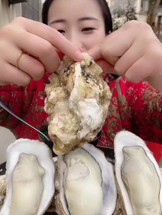 #海鲜美食 #舌尖上的味道 #吃生蚝