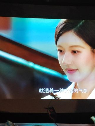 赵露思居然有新剧开播了,一个女斗士---看电影追剧喝精酿就在青岛双亭会,看看200寸巨幕效果和店里环境,重点特推精酿红啤,德曼红啤是市面上唯一一款“咖香琥珀红”红啤,体验地址,市南区大尧二路19号,链接有商品,可以直接拍,京东发货哦