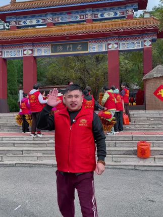 红叶马上到了最佳观赏期了,欢迎大家来美丽的临朐赏红叶吃全羊 #石门坊风景区 #红叶🍁 #祈福