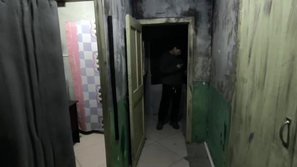 玩密室的玩家要上厕所? #密室逃脱 #拉密室里 #NPC