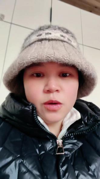 魔改《大花轿》带娃版上线!抱一抱呀抱一抱,抱着我的宝睡大觉,这大概就是当妈最幸福的旋律吧🎶#大花轿改编 #带娃神曲 #人类幼崽的治愈瞬间 #大花轿 #带娃日常