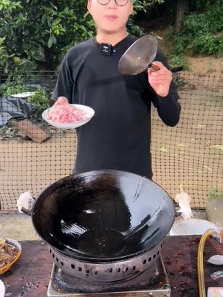 烟熏大坝豆腐 湖南邵阳武冈特产正宗石磨手工盐豆腐家常菜豆腐干#烟熏大坝豆腐 #大坝豆腐 #烟熏豆腐 #武冈特产 #卤豆腐