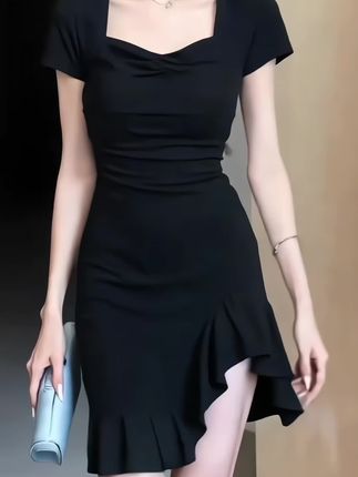 #黑色系穿搭 #连衣裙导搭#辣妹穿搭 #性感 #纯欲风