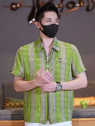 #上热门 2025夏季新款男士休闲时尚定制双拉链修身帅气薄款翻领短袖衬衫#休闲时尚定制#双拉链修身#帅气薄款#翻领短袖衬衫