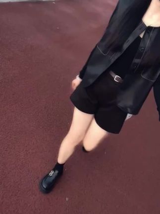 #时尚穿搭 #气质搭配#马甲#短裤