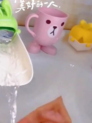 早知道有这种水龙头的延伸器啊,每次洗手就不会把水弄得到处都是了#硅胶水龙头#卫生间好物#实用好物