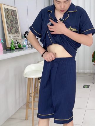 #睡衣家居服 #冰丝睡衣 #夏季短袖 #男士睡衣 #短袖短裤套装