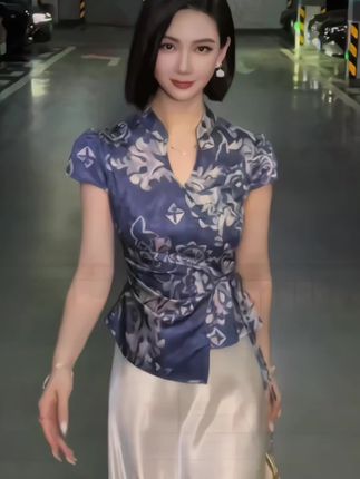 #穿搭 夏季新款老钱风松弛感女装气质不规则设计感抽褶系带#套装#夏日国风新中式穿搭#旅游穿搭主打一个漂亮#轻松get夏日淡人穿搭@巨量千川