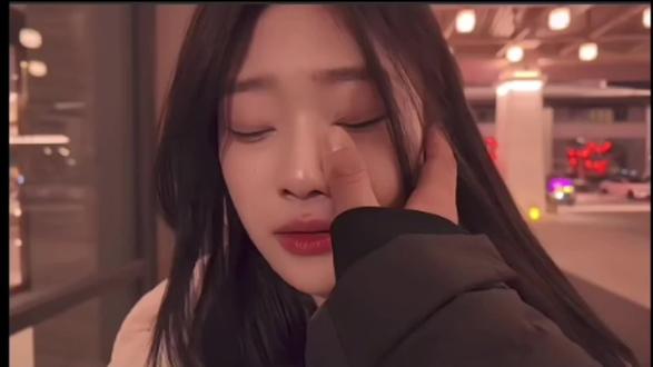 .我看完了完整版《恋雪纪》我依然不懂如果注定要分开相遇的意义到底是什么##三年之约 #三年之约#恋雪纪 #会火 @抖音小助手