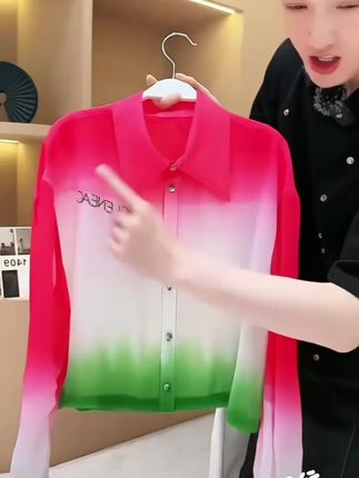 【韩哥女装】秋季欧版红白绿经典渐变刺绣时尚休闲重工印染衬衫8008#强烈推荐 #每日分享 #谁穿谁好看 #百搭上衣 @DOU+上热门 @DOU+小助手