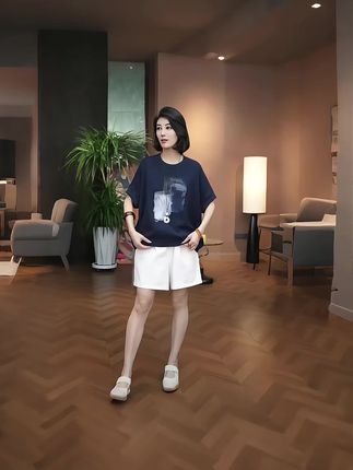 DC STUDIO【趣味海洋】夏季新款休闲潮流百搭宽松飘逸时尚设计师T恤#夏季穿搭 #简约大气 #穿出高级感 #谁穿谁好看 #高级感穿搭
