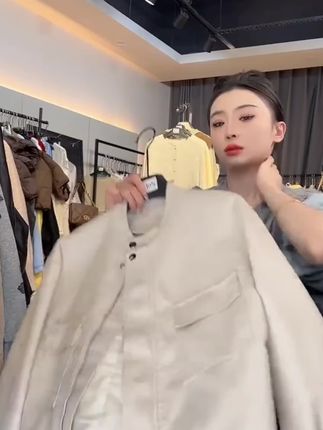 短款PU小皮衣外套女春秋新款2025爆款欧货时尚流行小个子夹克上衣#夹克外套 #皮衣外套 #外套穿搭 #秋冬穿搭 #高级穿搭