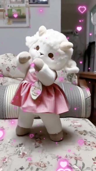 #会跳舞的羊娃娃#想念比心舞