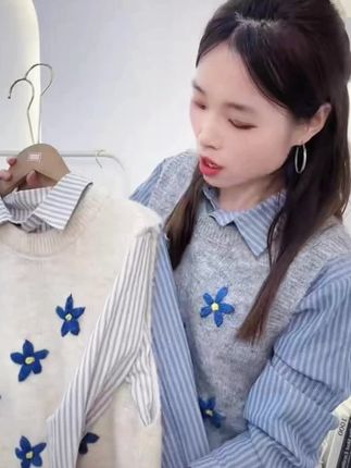#【纯棉条纹衬衫】秋季新款Polo领复古竖条纹衬衫女长袖宽松叠穿上衣#百搭衬衫#洋气#休闲#宽松#衬衫