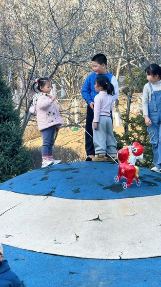 还有好多玩的没录上,人多但是不拥挤,很不错,下次再来😁