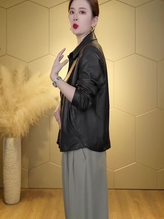 别改天,别下次,别以后,就这次……#女装 #皮衣