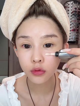 美诺有色面霜 早八党有救啦!一招让你多睡20分钟 摆脱浓厚的班味!#日常分享࿆ #女生必看 #测评好物 #好物推荐🔥 #平价好物