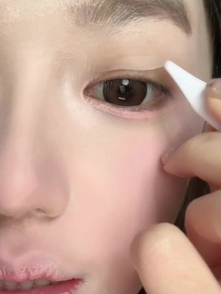 #水滴形双眼皮贴 你是我的神!再也不怕贴出来双眼皮贴会被眼尾吃掉了!直接扩宽眼尾放大双眼效果绝了#肿眼泡#双眼皮贴