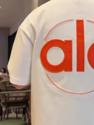 T恤宽松潮流日常刺绣短袖圆领ins字母白色夏季#短袖t恤 #刺绣t恤 #短袖