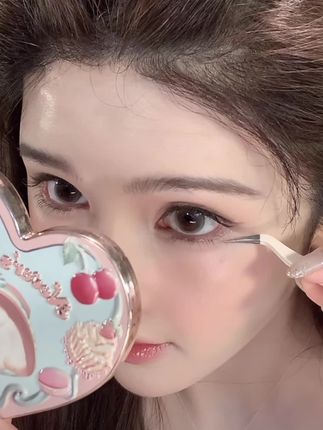 清透原生感,我见犹怜下睫毛!#下睫毛 #睫毛精 #秒变大眼睛 #这也太好看了 #美出高级感