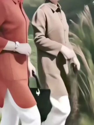 #穿出自信穿出美丽 #穿出自己的风格 #谁穿谁漂亮 #时尚气质穿搭 #气质女神范儿 。