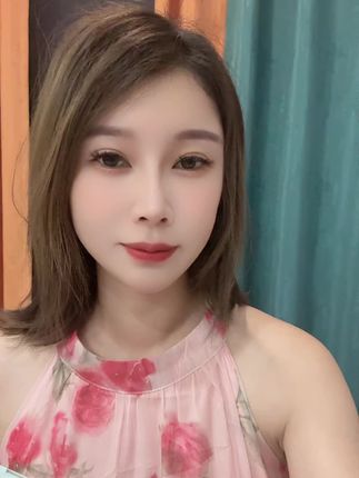 一个美丽漂亮的女人怎么可以没有口红呢 #不掉色不沾杯 #口红 @阿肥丢 @闽南媳妇(阿云)生活号