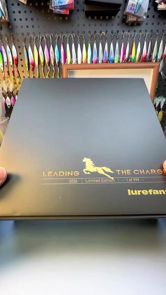 大河奔流马年限定礼盒上架了,限量999个#大河奔流马年限定礼盒 #大河奔流 #大河奔流马年限定