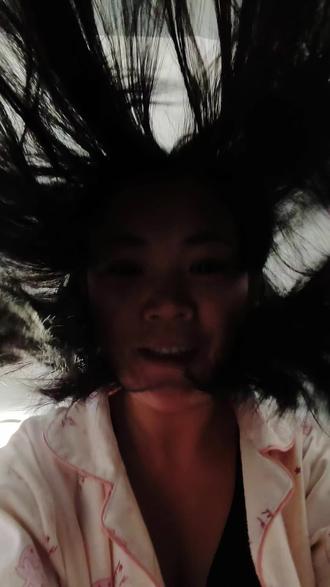 听说镜头越怪越吸引人。真的嘛#自媒体创业 #创作者扶持计划 #记录真实生活 #上热门 #宝妈情感共鸣