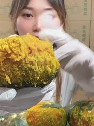 内蒙沙地贝贝瓜粉糯香甜现摘现发#甜而不腻#软糯香甜