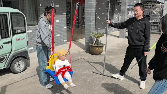 自制秋千,玩到飞起😄