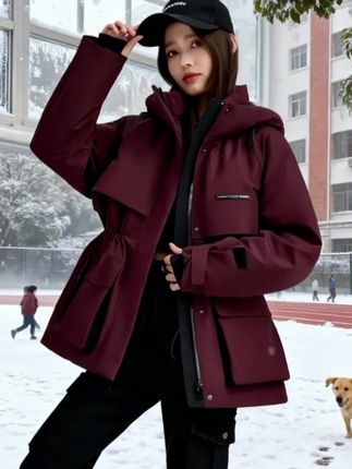 派克工装保暖羽绒服女士2025冬季时尚高级感户外百搭连帽羽绒服#这也太漂亮了 #保暖又好看 ##时尚百搭款