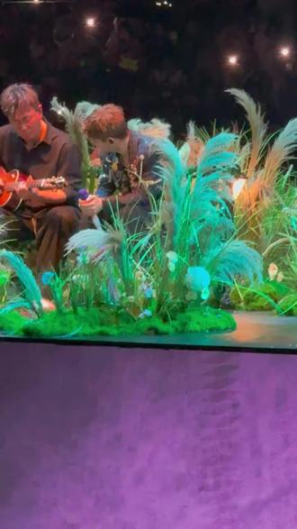 张杰成都新春场尾场《树呢》