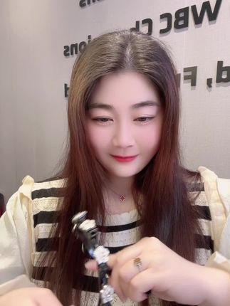 #发饰发夹 #简单发型教学 #发箍这样戴好美 #编发教程 #网红发卡