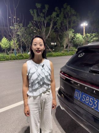 晚上再也不会为了找不见东西而烦恼了#后备箱灯
