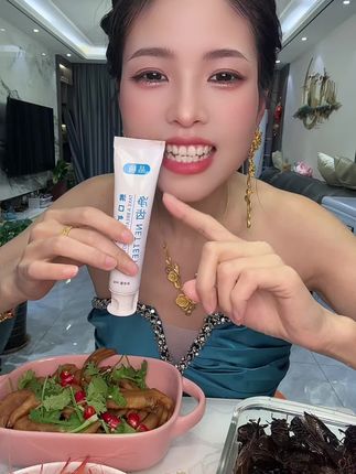 牙膏#美白清新口气牙膏推荐