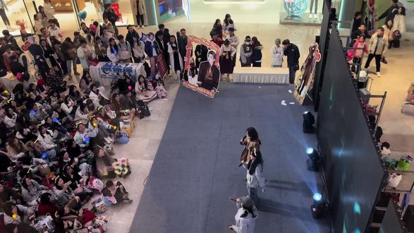 这就是蔡徐坤训练出来的兵吗
#蔡徐坤福州苏宁广场#蔡徐坤young